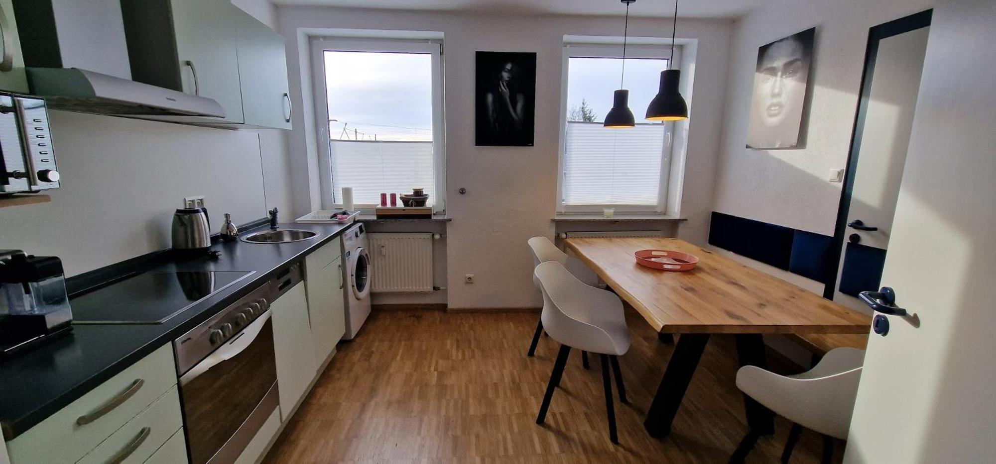 Apartment Bahnhof Loft & *
