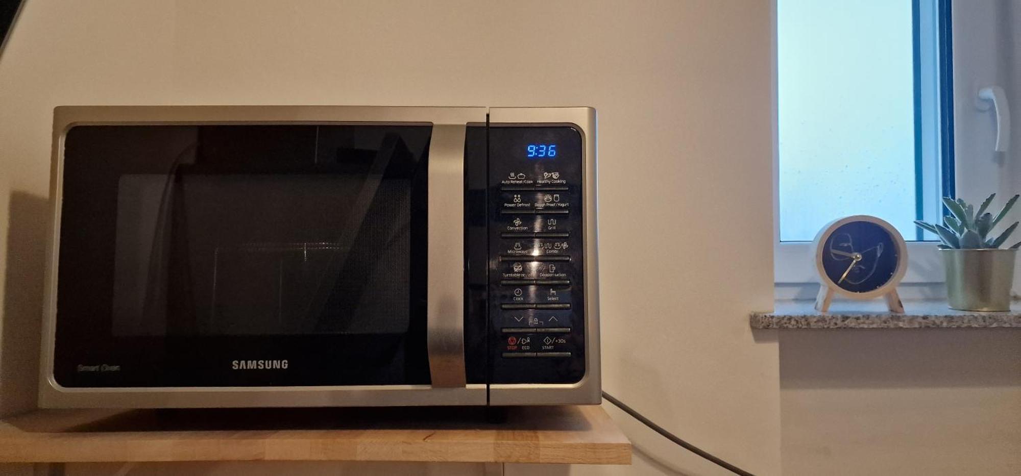 Apartament Bahnhof Loft & *