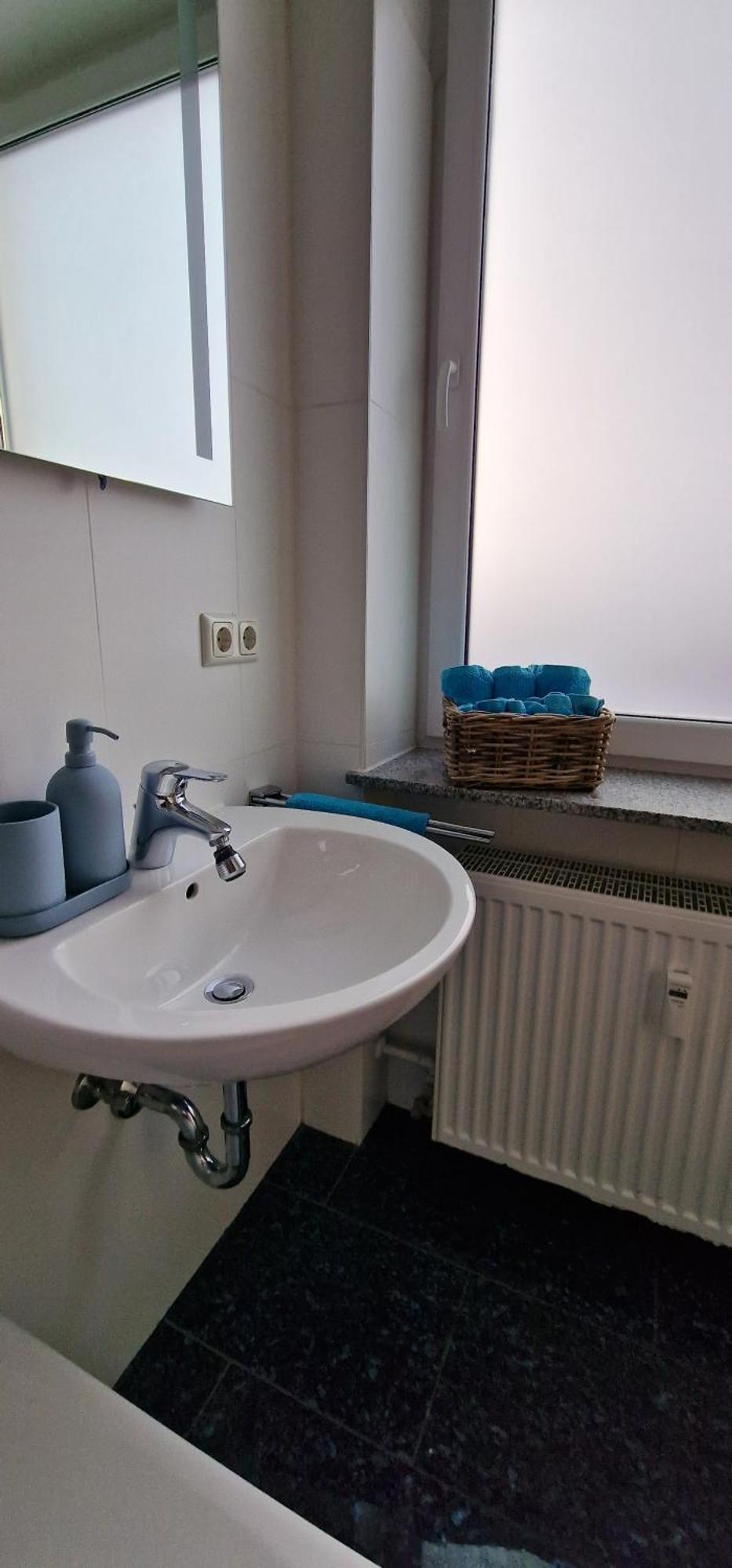 Bahnhof Loft & Apartment